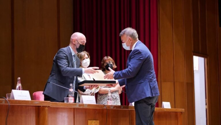 Premio de Transferencia de Tecnología y Conocimiento
